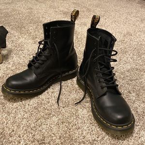 Dr. Martens 1460 Women’s Smooth Leather Lace Up Boots